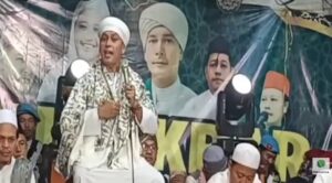 Allah Mengajarkan Ilmu kepada Nabi Adam Selanjutnya Gus Abbas menguraikan ayat Al-Qur'an mengenai pengajaran ilmu kepada Nabi Adam