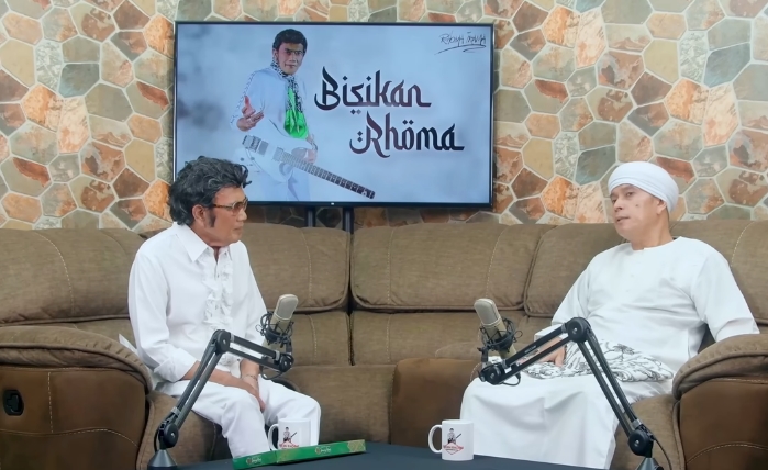 Gus Abbas Uraikan Pandangan Mengenai Manuskrip, Filologi, dan Kajian DNA
