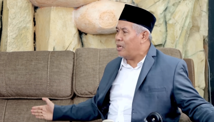 KH Marzuki Mustamar Paparkan Alasan Mengkaji Nasab Baalawi dalam Podcast Rhoma Irama, Singgung Bukti DNA hingga Catatan Nasab