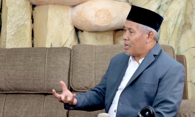 KH Marzuki Mustamar Paparkan Alasan Mengkaji Nasab Baalawi dalam Podcast Rhoma Irama, Singgung Bukti DNA hingga Catatan Nasab