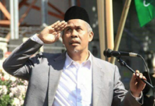 Profil Lengkap KH Marzuki Mustamar