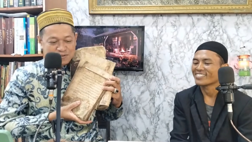 Kitab Tazkirun Nas Dijadikan Kitab Pembanding