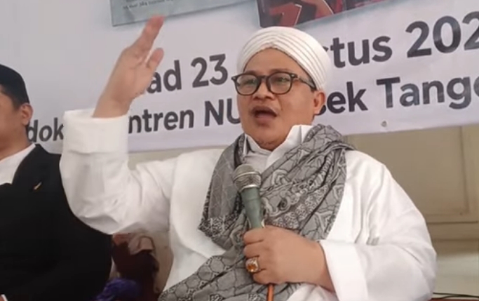 Al-Faqih Al-Muqaddam Juga Dikaitkan dengan Persoalan Identitas Historis