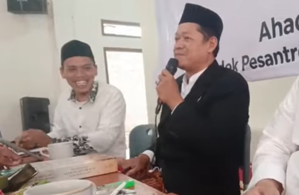 Kiai Nur Ihyak Menyebut Ada Tingkatan Materi dalam Buku