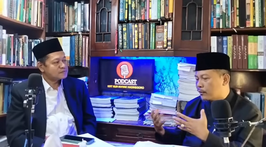 DR KH Ubaidillah Tamam Munzi Paparkan Konsep Hadromautism, Bahas Hegemoni, Nasab, dan Relasi Kekuasaan dalam Podcast KRT Nur Ikhyak Hadinegoro