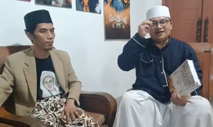 KH Imaduddin Utsman Al Bantani Soroti Ajaran Khurafat dalam Buku Ba’alawi, dari Karamah hingga Nasab