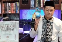 KH Nur Ihyak Hadinegoro Soroti Ajaran Man Rabbuka, Minta Jemaah Tidak Fanatik dan Memeriksa Referensi Keagamaan