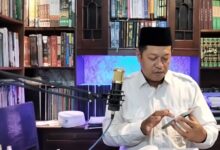 KH Nur Ihyak Hadinegoro Soroti Nasab, Kitab, Tradisi Selawat, dan Relasi Kiai Habib