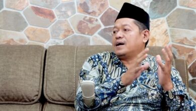 KRT KH Nur Ihyak Hadinegoro Paparkan Kajian Nasab Ba'alawi dalam Podcast Rhoma Irama Official, Ini Pokok Pokok Pembahasannya