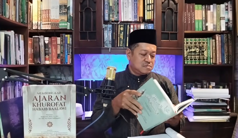 KRT Nur Ikhyak Hadinegoro juga mengajak masyarakat mengedepankan dialog ilmiah, keterbukaan terhadap penelitian