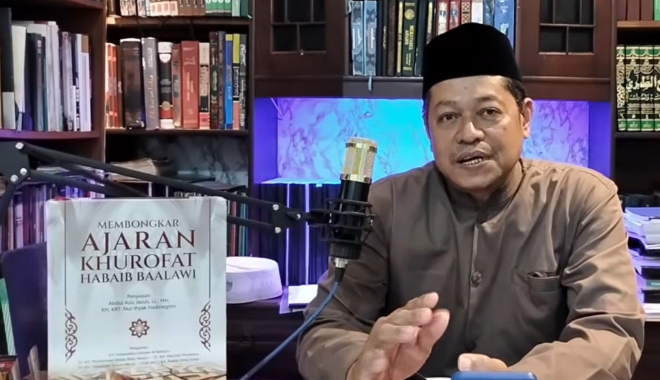 KRT Nur Ikhyak Hadinegoro mengusulkan adanya forum diskusi terbuka yang mempertemukan berbagai pihak yang memiliki pandangan berbeda mengenai persoalan nasab