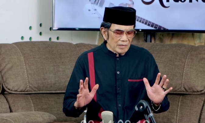 Penjelasan Rhoma Irama Mengenai Tujuan Ziarah Kubur Menurut Hadis
