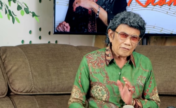 Lima Pesan Rhoma dari Surah Al-Muddatstsir