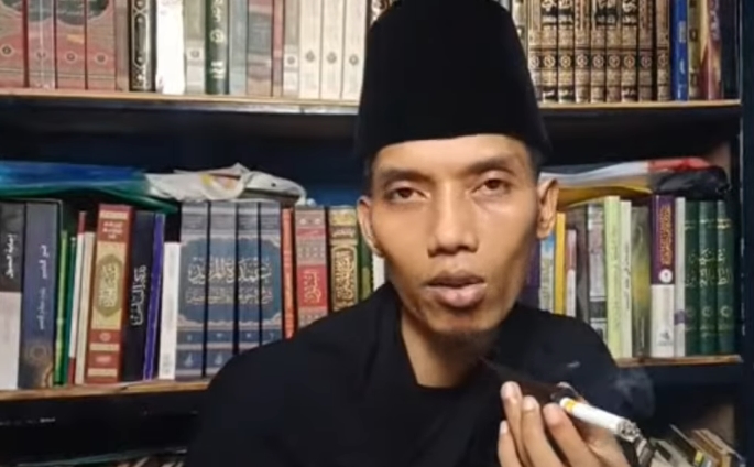 Gus Aziz Jazuli Soroti Pengharaman Kitab Ummul Barahin, Sebut Kitab Sanusi Dipakai dalam Pendidikan Akidah