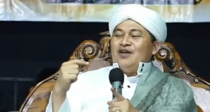 KH Imaduddin Kembali ke Pesan Maulid Nabi