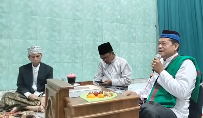KH Nur Ihyak Soroti Klaim Nasab Habaib
