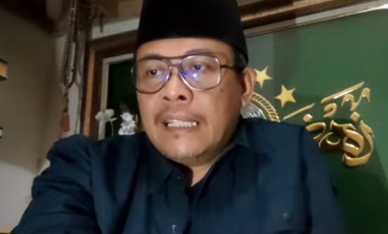 KH Ubaidillah Tamam Petakan Dua Kerangka Berpikir dalam Polemik Nasab Alwi dan Ubaidillah