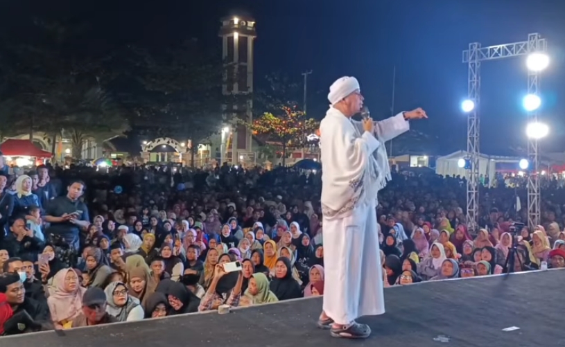 Gus Abbas Soroti Klaim tentang Musibah dan Habib Umar Mukhdhar