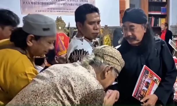 Kiai Syarif Rahmat Pertanyakan Penundaan RUU Perampasan Aset