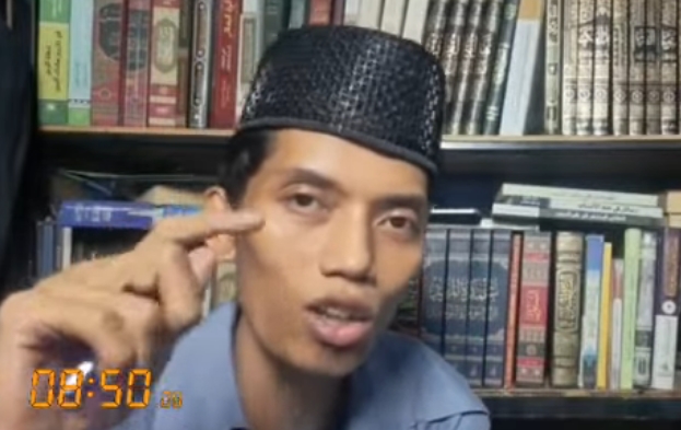 Gus Aziz Singgung Kajian DNA