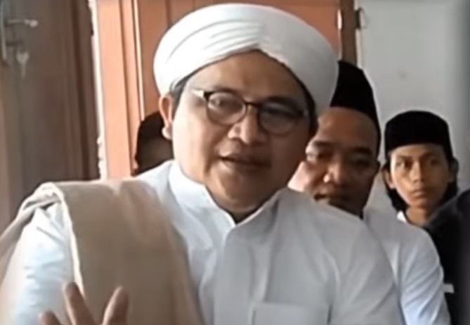 KH Imaduddin Utsman Al-Bantani Bahas Suhrah Istifadah dalam Penetapan Nasab