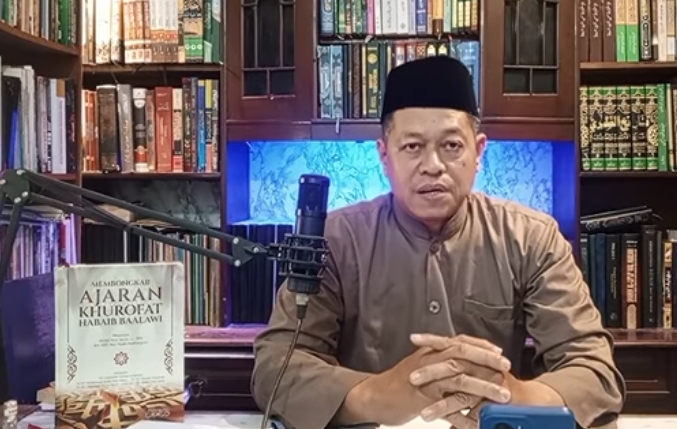 Perbedaan Hadiah dan Riswah Menurut Penjelasan KH Nur Ihyak