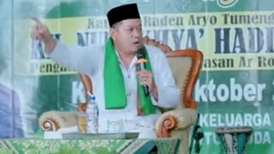 KRT KH Nur Ihyak Hadinegoro Ajak Umat Jaga Kerukunan dan Dalami Ilmu Nasab
