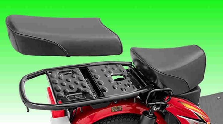 TVS XL100 Heavy Duty i Touch Start, Kursi Belakang TVS XL100 Bisa Dilepas